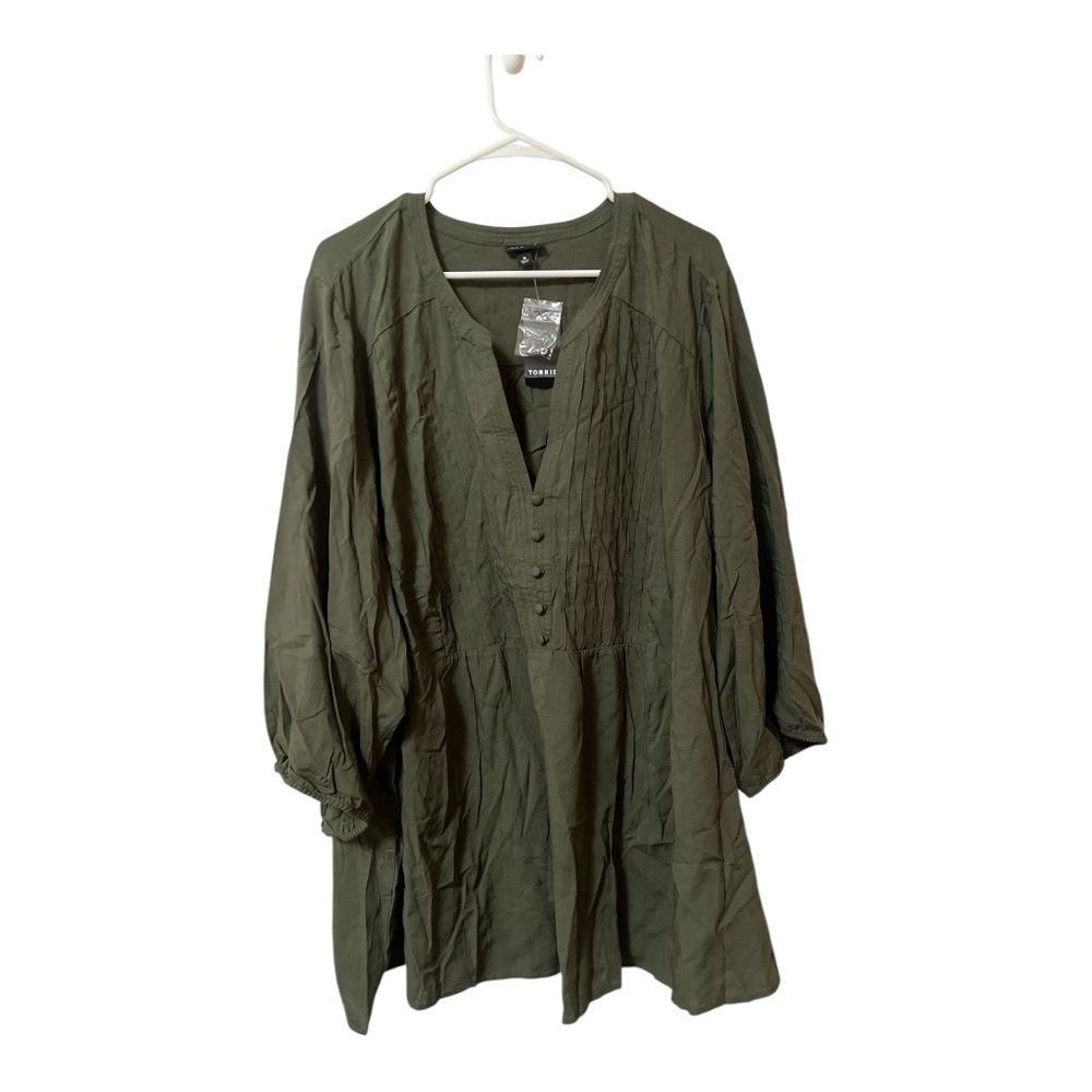 Torrid Long Sleeve Pleated Blouse